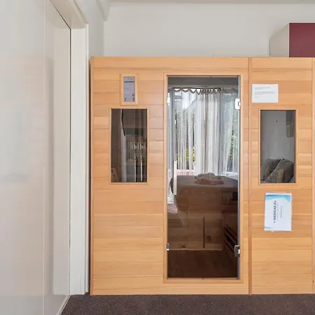 De Drie Tulpen Apartment *